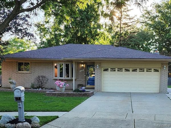 720 Comet Court , CANTON, MI 48188