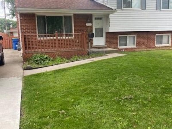 32430 TECLA Drive, Warren, MI 48088