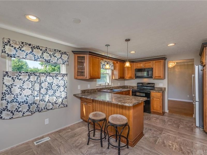 825 W Martindale Road, Union, OH 45322 Photo 8