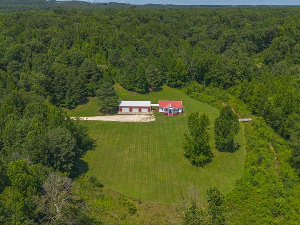 100 Asbury Dr, New Johnsonville, TN 37134