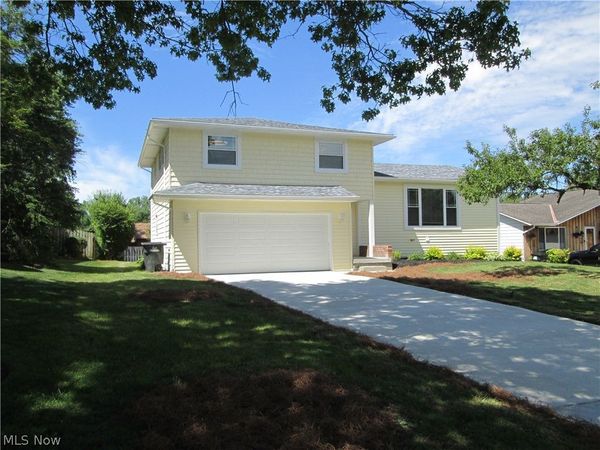 2887 Nancy Circle , Brunswick, OH 44212