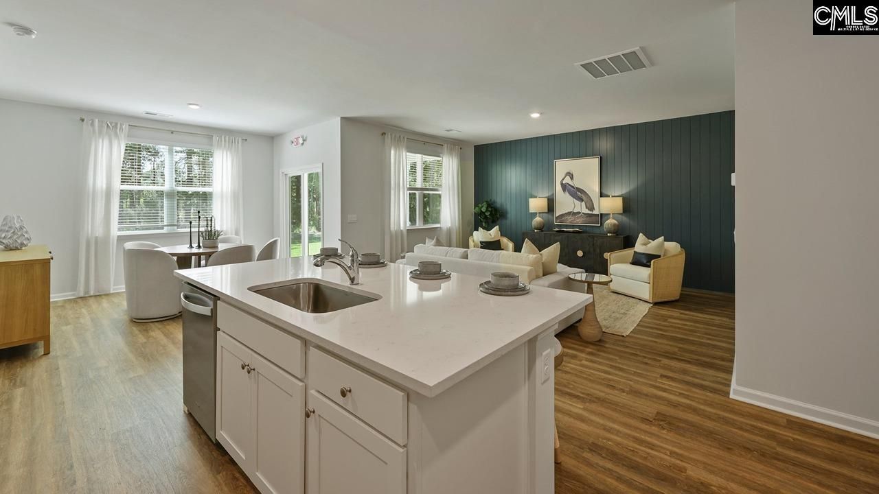 195 Fuller Road  Photo 13