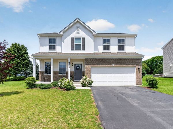 8515 Rosehall Drive, Joliet, IL 60431