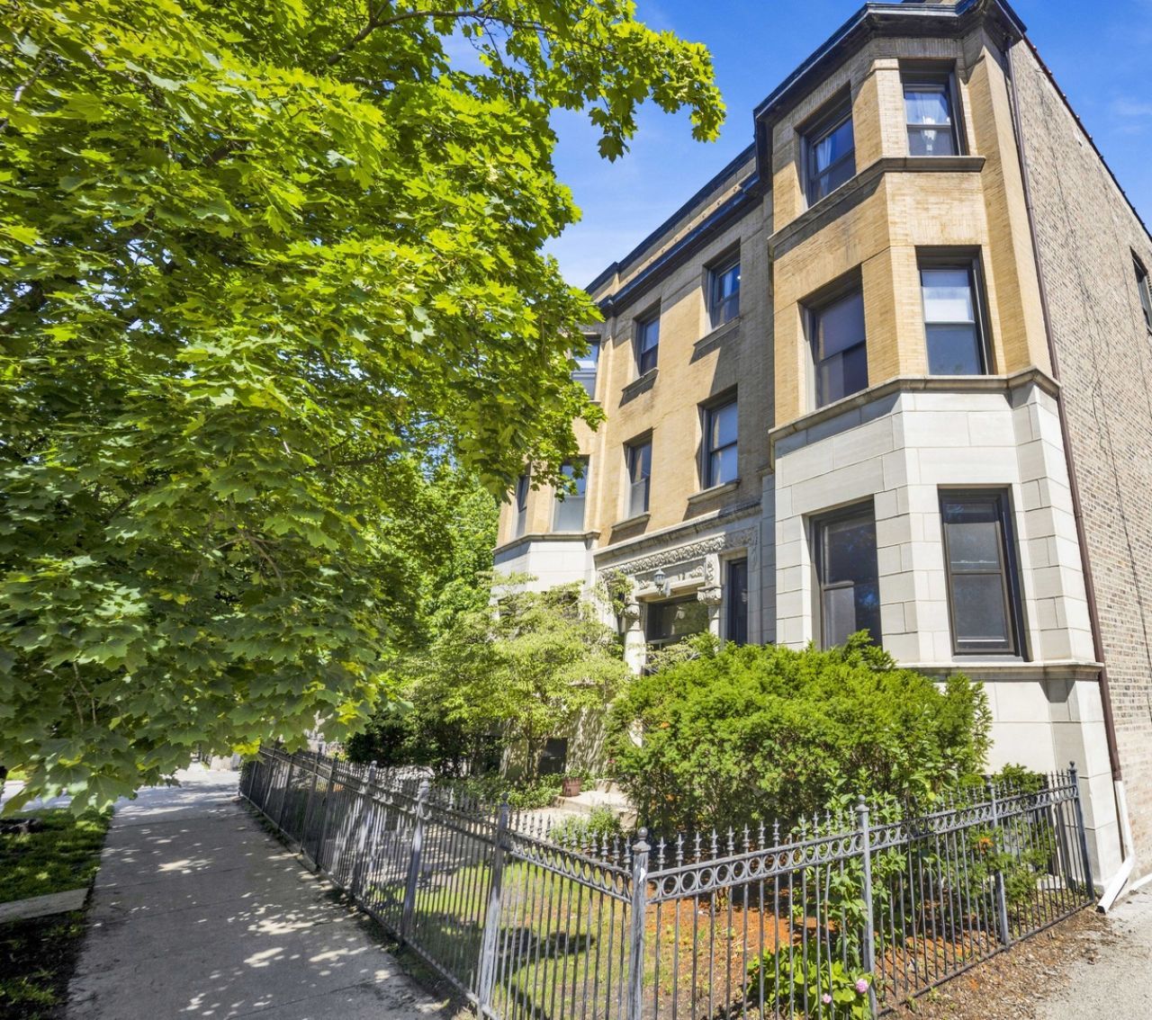 1712 W Wilson Avenue, Unit 3E, Chicago, IL 60640 Main Photo