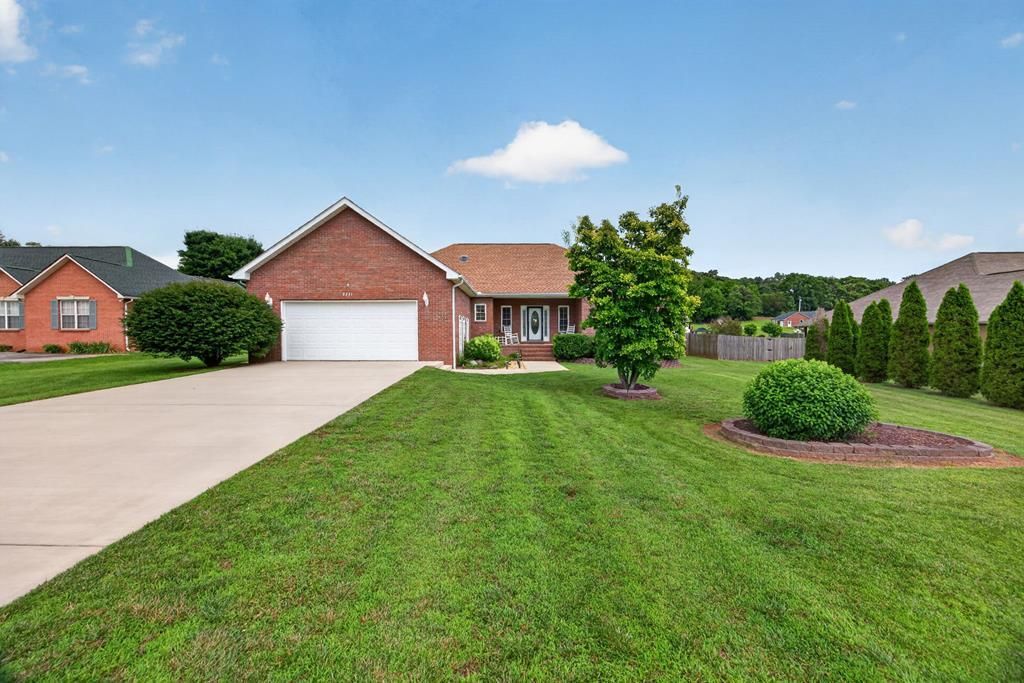 2231 Shelby Drive, Cookeville, TN 38506 Main Photo