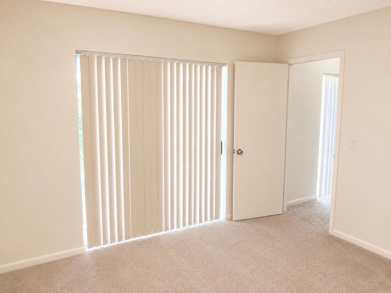 423 4th Terrace, Palm Beach Gardens, FL 33418 Photo