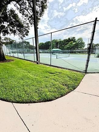 423 4th Terrace, Palm Beach Gardens, FL 33418 Photo