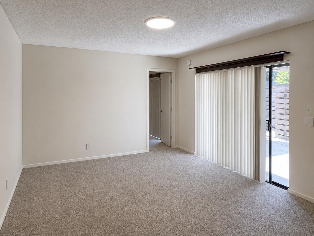 423 4th Terrace, Palm Beach Gardens, FL 33418 Photo