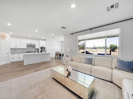 9475 Pasaje Pl, Elk Grove, CA 95624 Photo