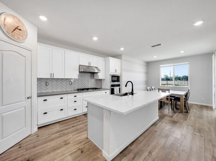 9475 Pasaje Pl, Elk Grove, CA 95624 Photo
