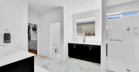 9475 Pasaje Pl, Elk Grove, CA 95624 Photo