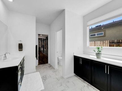 9475 Pasaje Pl, Elk Grove, CA 95624 Photo