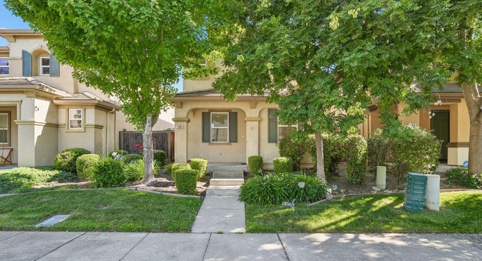 3356 Paumanok Way, Sacramento, CA 95835 Photo