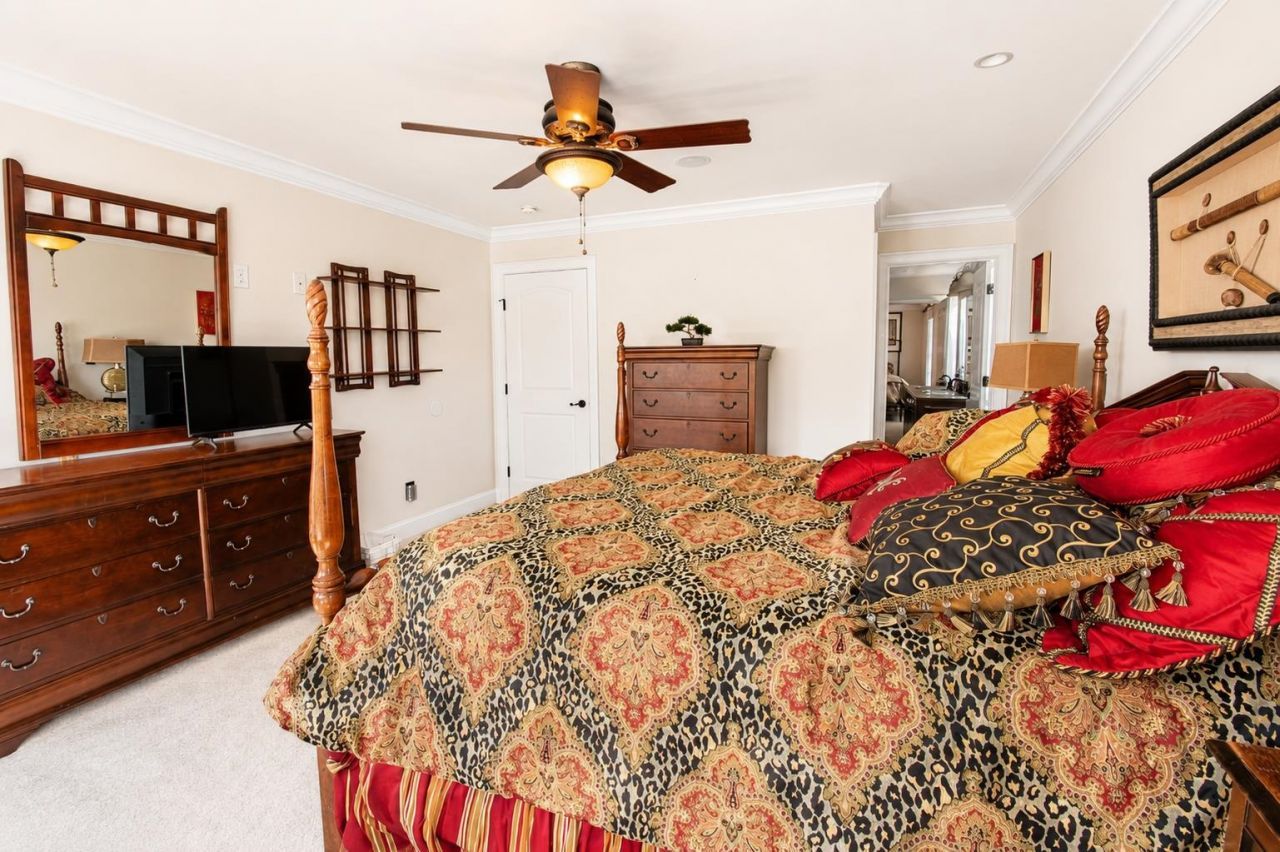969 Bluffview Dr. Photo 37