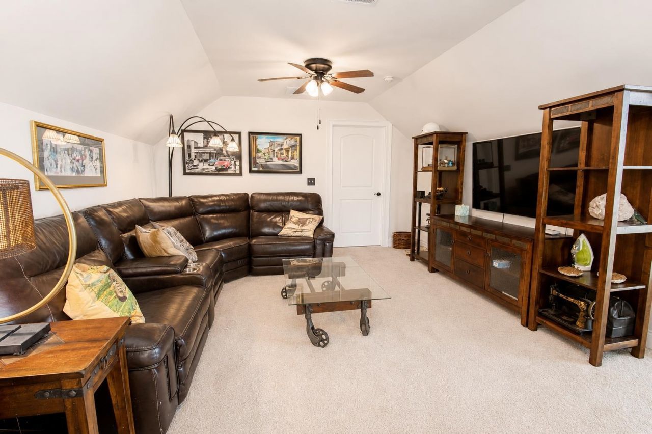 969 Bluffview Dr. Photo 48