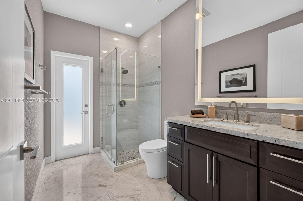1136 Ginger Cir, Weston, FL 33326 Photo