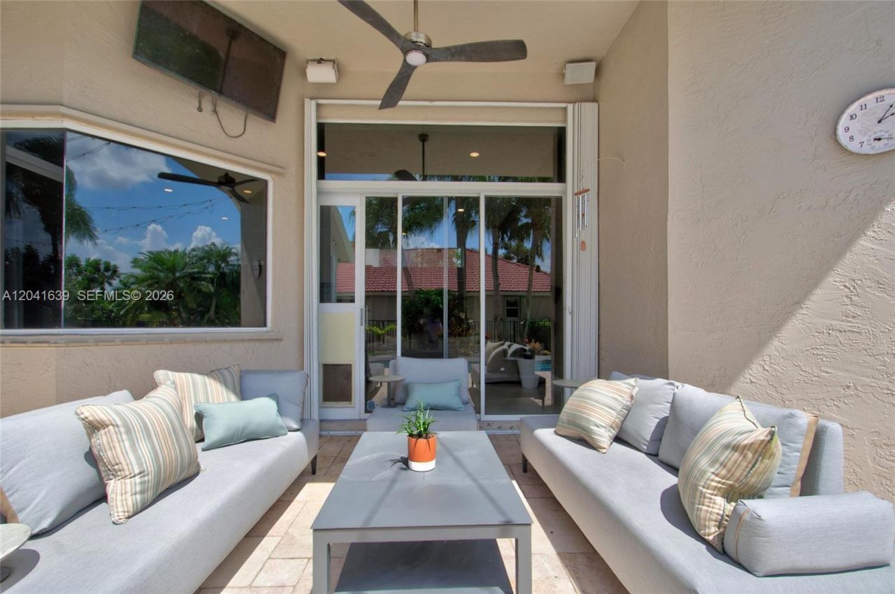 1136 Ginger Cir, Weston, FL 33326 Photo