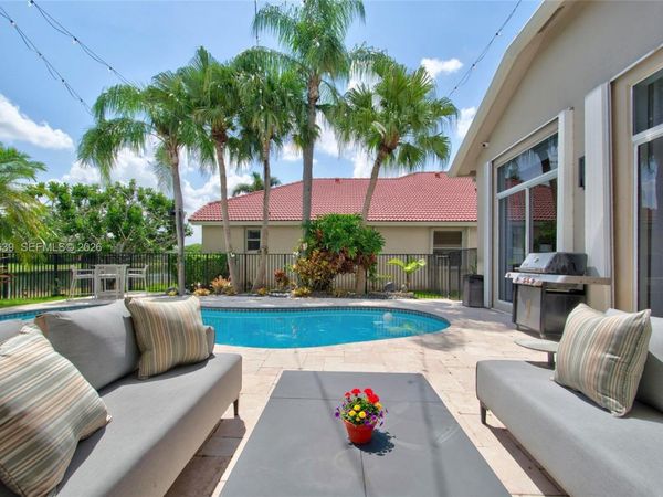 1136 Ginger Cir , Weston, FL 33326