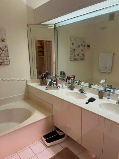10136 Lombardy Dr , Tamarac, FL 33321 Photo