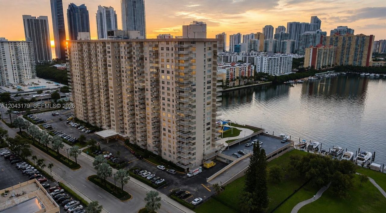 250 174th St, Unit 810(Availa, Sunny Isles Beach, FL 33160 Photo
