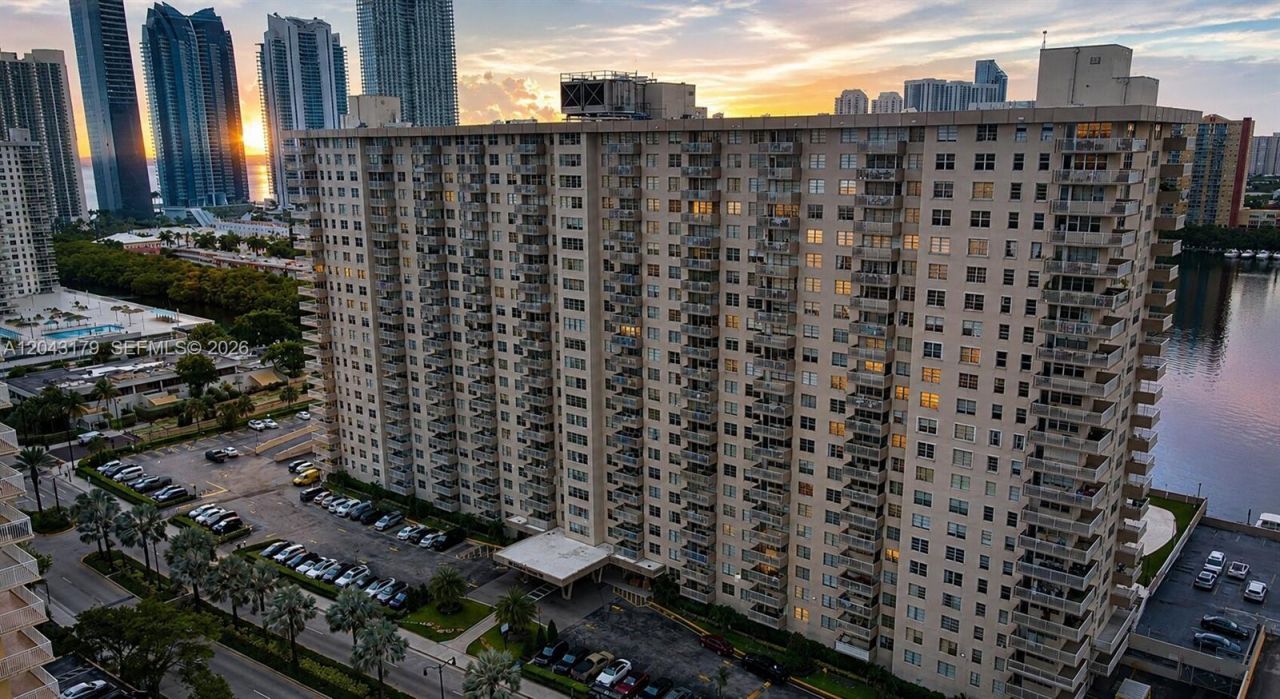 250 174th St, Unit 810(Availa, Sunny Isles Beach, FL 33160 Photo