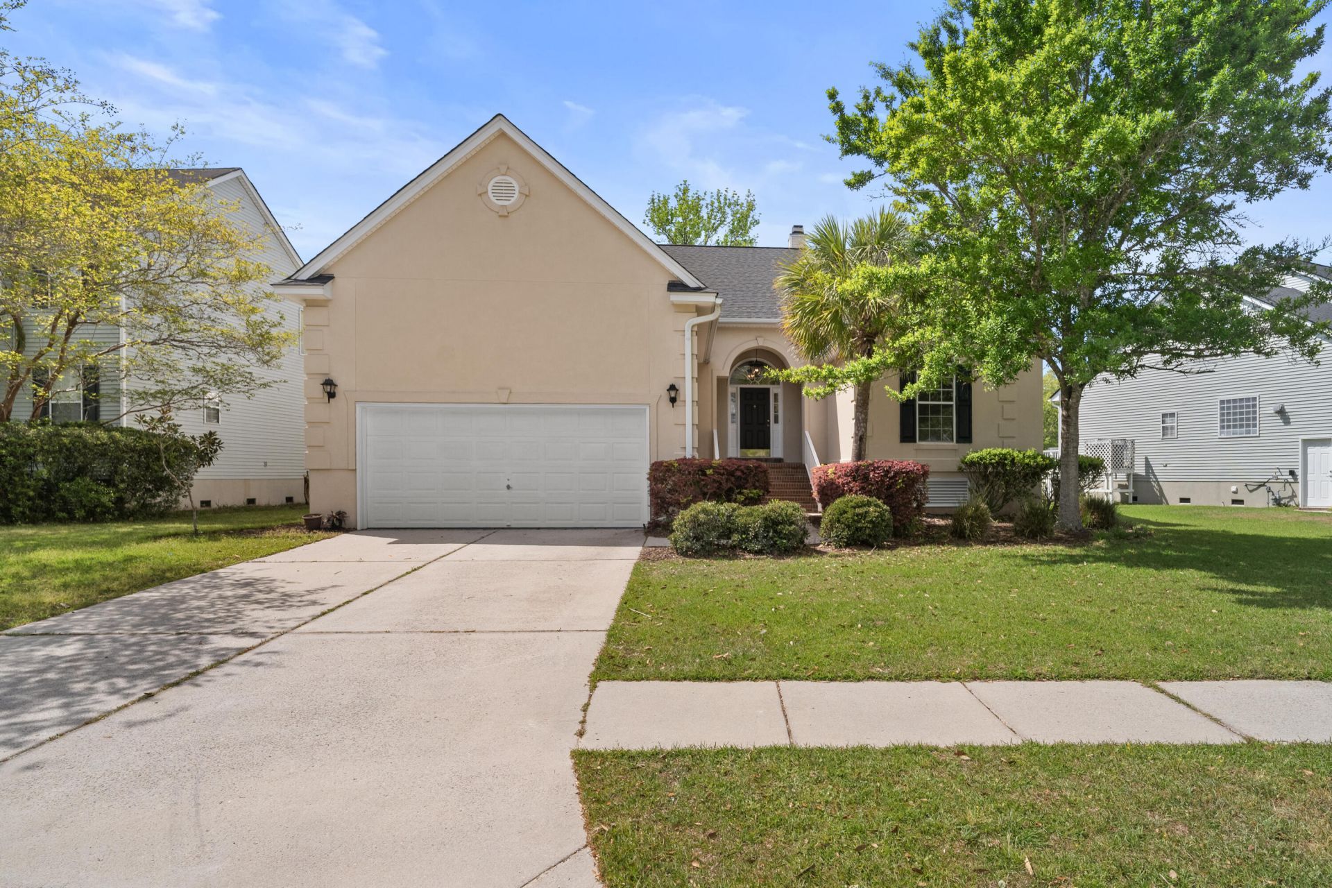 1892 Palmetto Isle Drive Photo 2