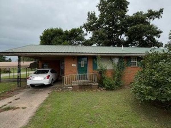 501 McDougal Drive, Malden, MO 63863