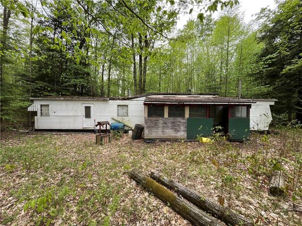 886 Cargo Lane, Marienville, PA 16239