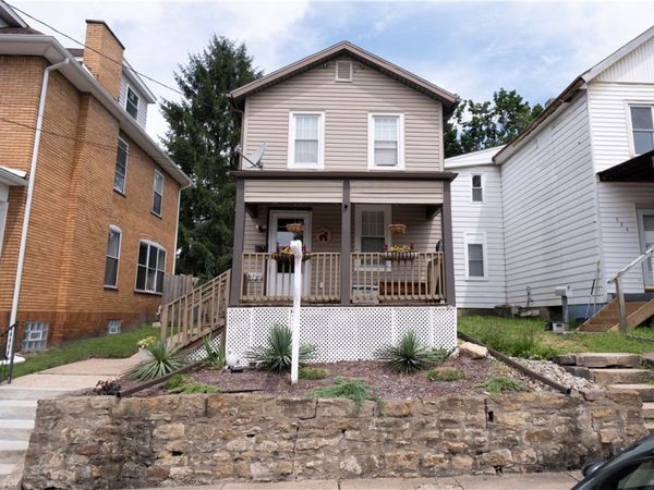 520 Jackson Street, Rochester, PA 15074