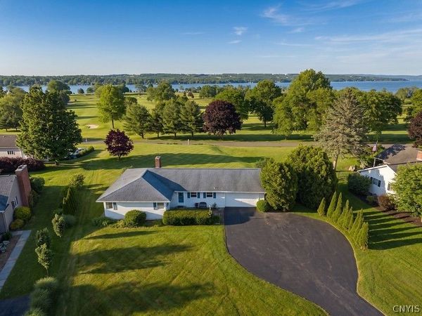 3326 Kane Avenue , Skaneateles, NY 13152