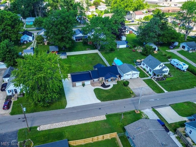 301 Avis Avenue NW, Massillon, OH 44646 Photo 32