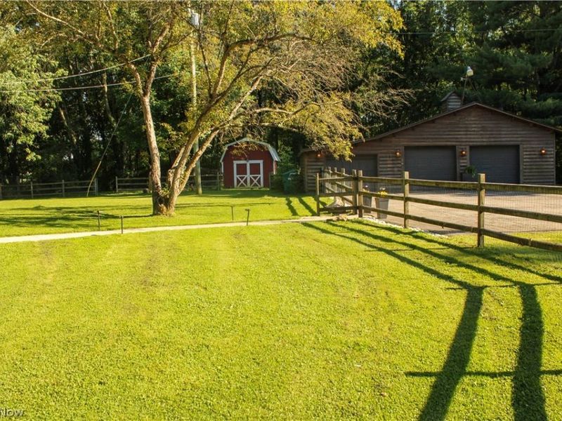 10566 Clapsaddle Avenue NE, Alliance, OH 44601 Photo 27