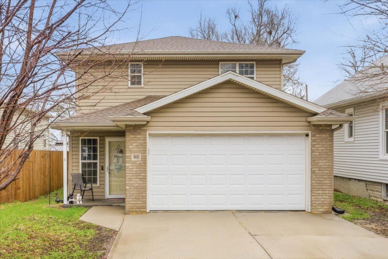 2622 3rd Avenue, Council Bluffs, IA 51501 Main Photo