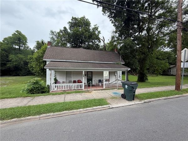 300 E Elm Street , Rockmart, GA 30153
