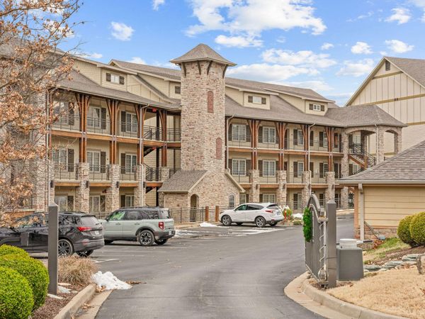 53 Royal Vista Drive , Unit 201, Branson, MO 65616