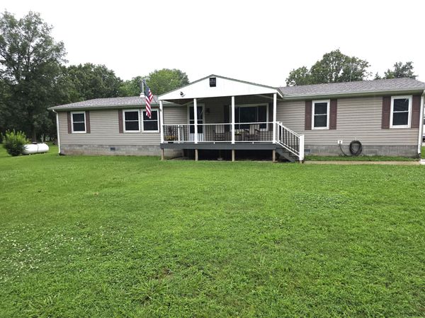 10144 Vixen Road , Stark City, MO 64866