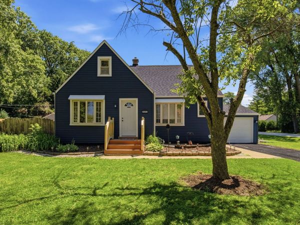 14357 Knox Avenue , Midlothian, IL 60445