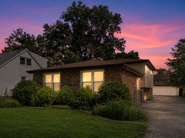 653 Jefferson Street, Crete, IL 60417