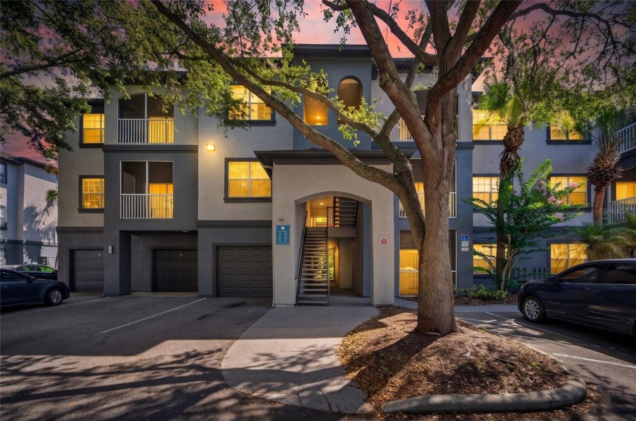 13215 Sanctuary Cove Drive, Unit 303, Tampa, FL 33637 Main Photo