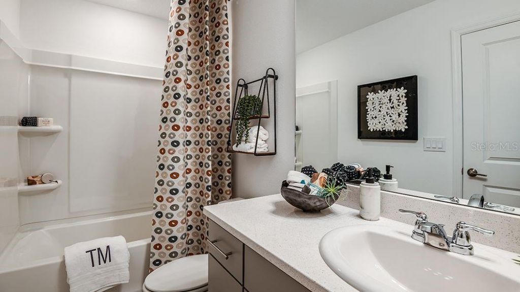 10617 Orbit Terrace, Sarasota, FL 34241 Photo