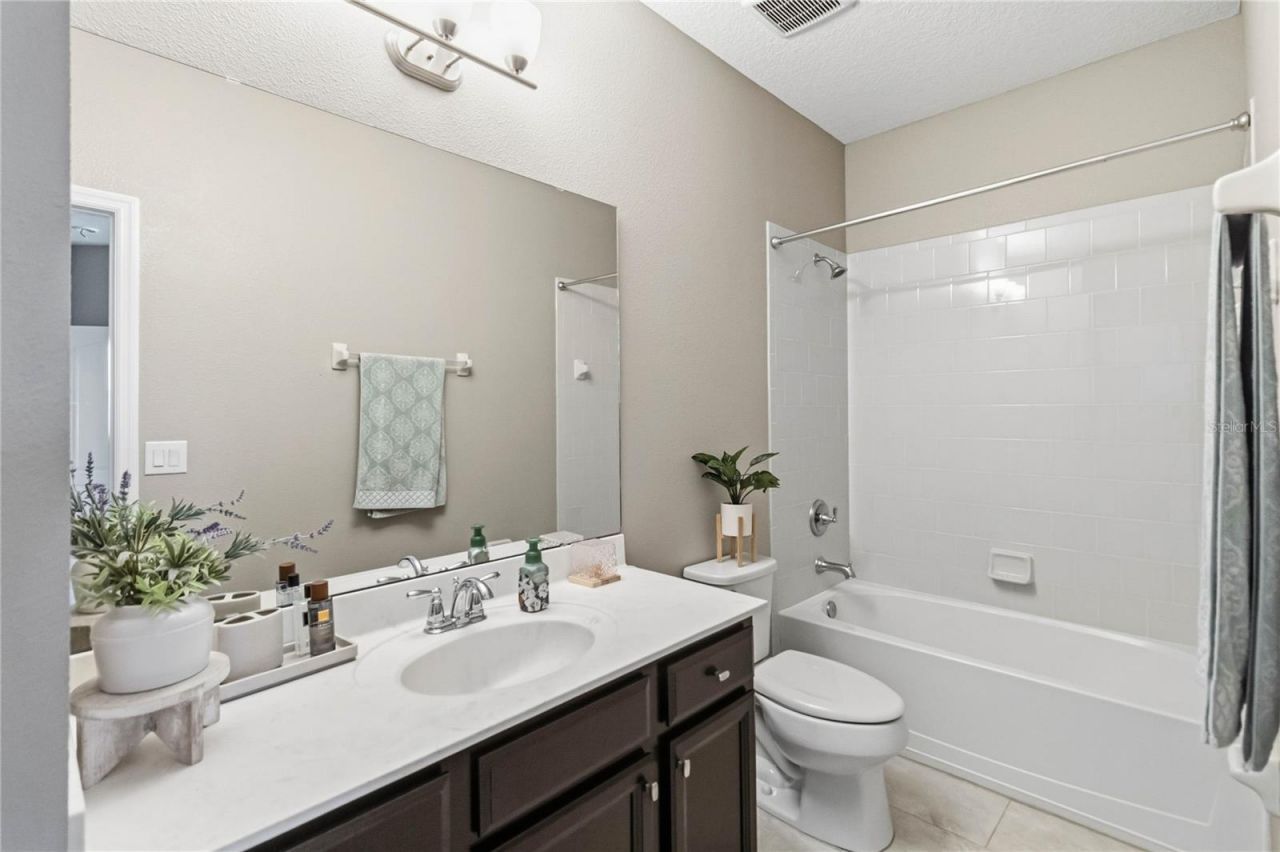 3438 Puxton Drive , Orlando, FL 32824 Photo