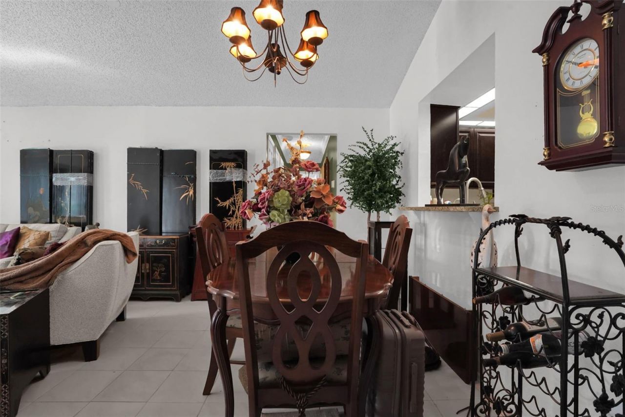 637 Moss Park Court, Kissimmee, FL 34743 Photo