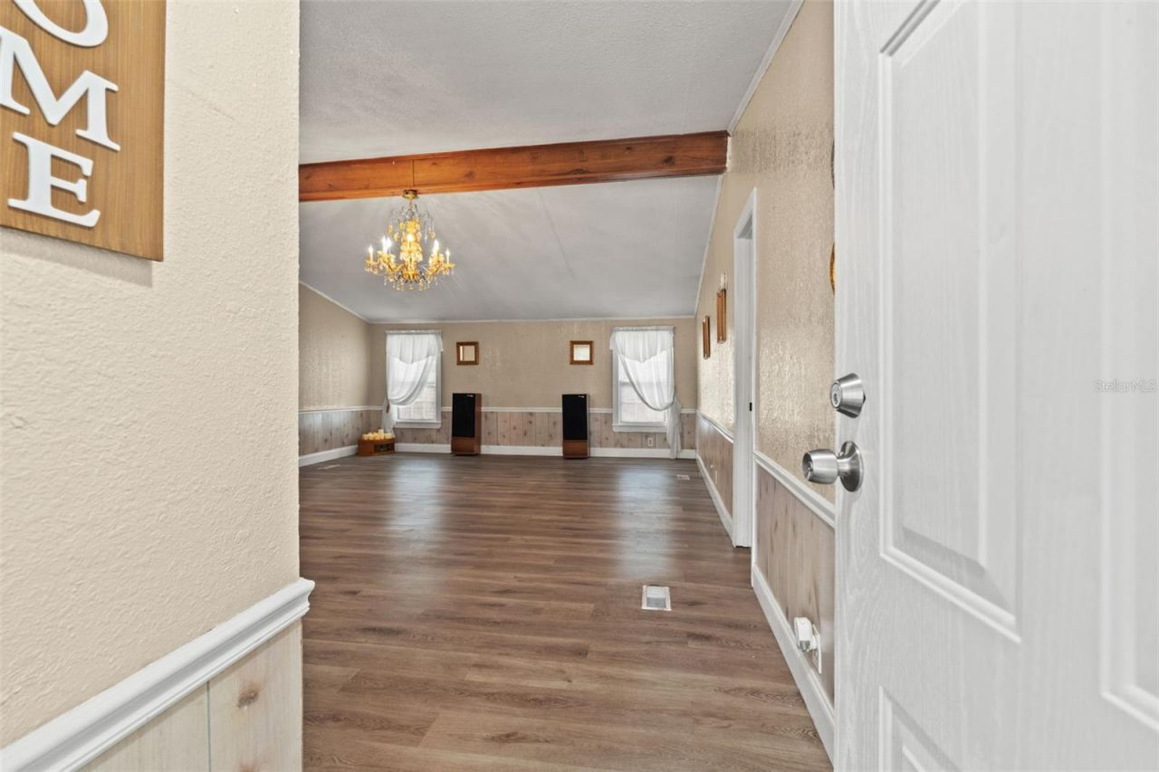 7876 Ridge Road , Weeki Wachee, FL 34613 Photo
