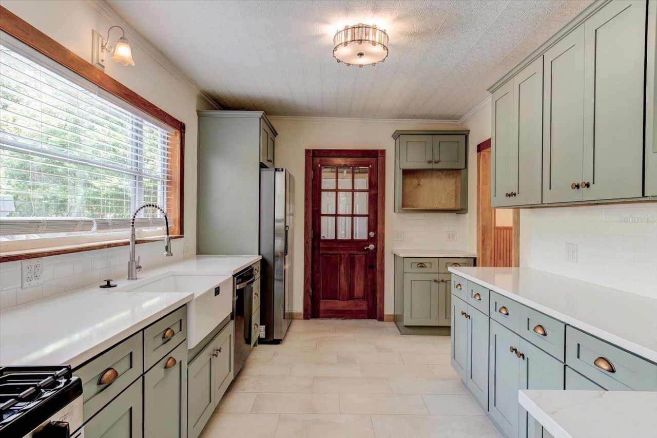 543 N Thorpe Avenue , Orange City, FL 32763 Photo