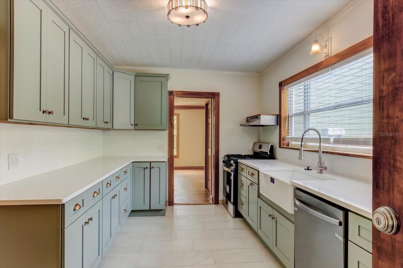 543 N Thorpe Avenue , Orange City, FL 32763 Photo