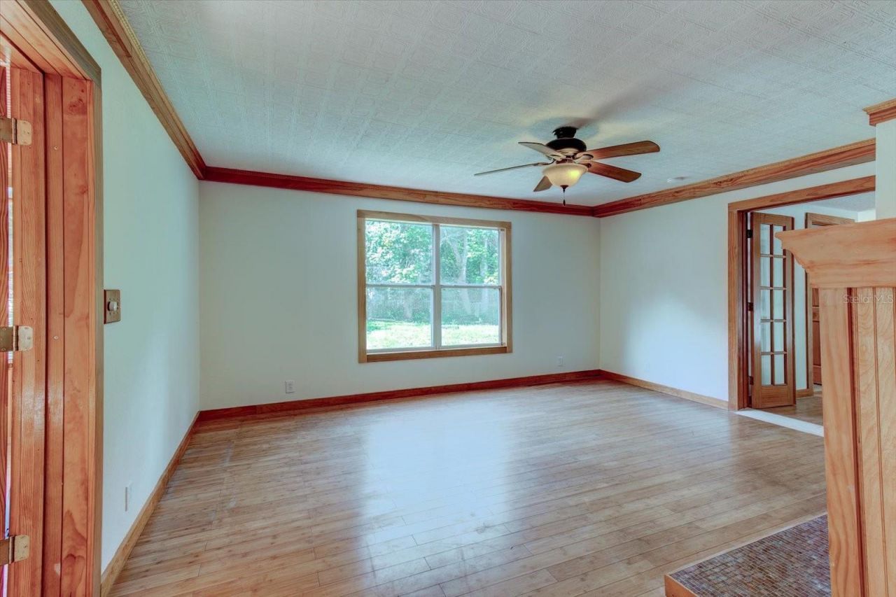 543 N Thorpe Avenue , Orange City, FL 32763 Photo