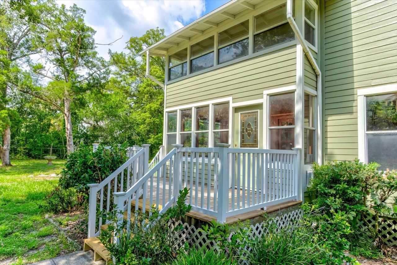 543 N Thorpe Avenue , Orange City, FL 32763 Photo