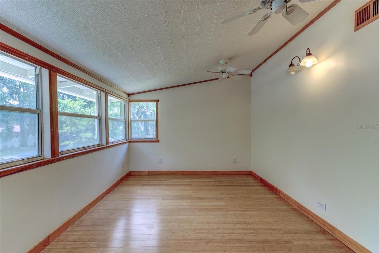 543 N Thorpe Avenue , Orange City, FL 32763 Photo