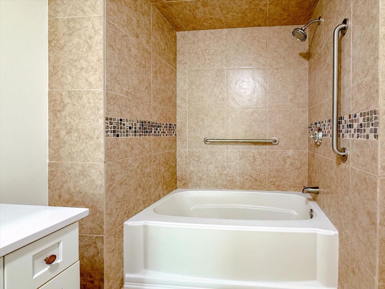 543 N Thorpe Avenue , Orange City, FL 32763 Photo