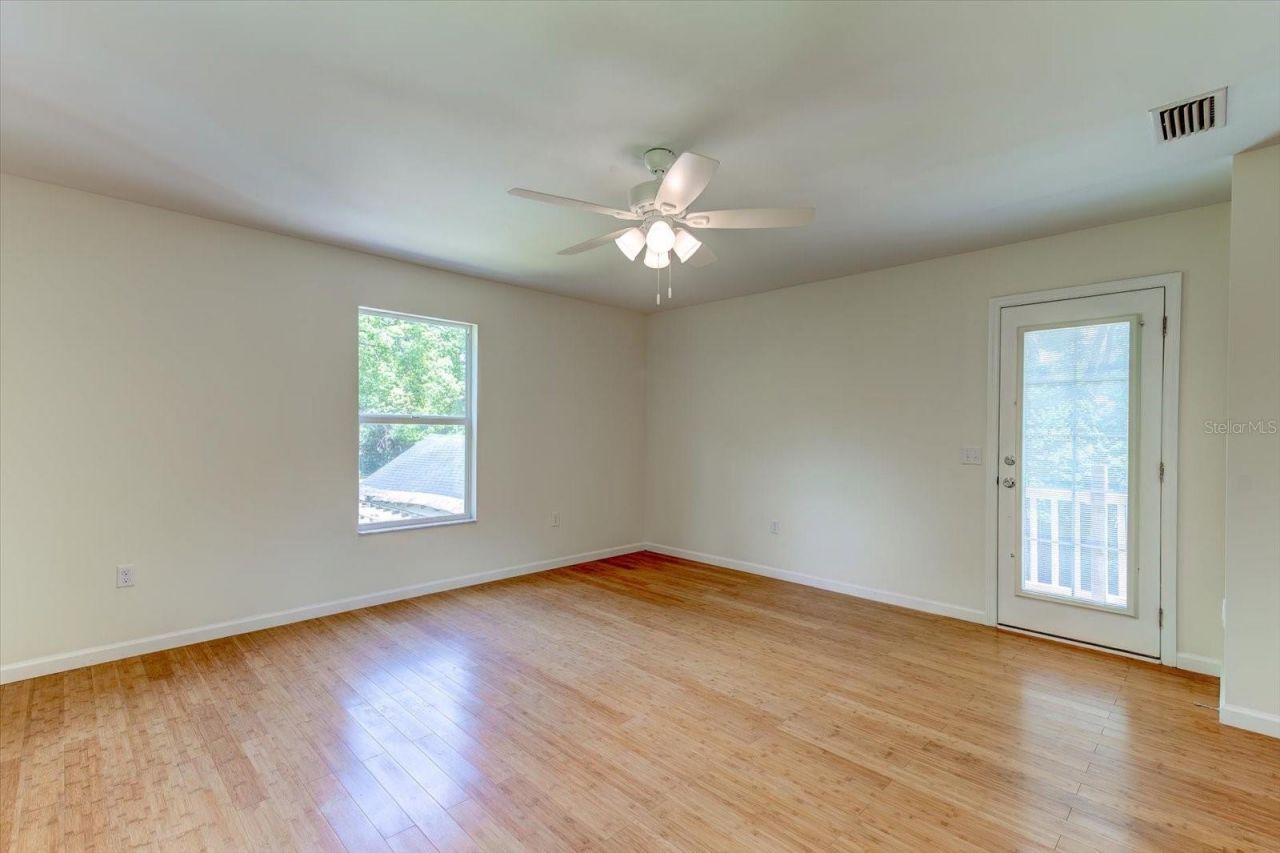543 N Thorpe Avenue , Orange City, FL 32763 Photo
